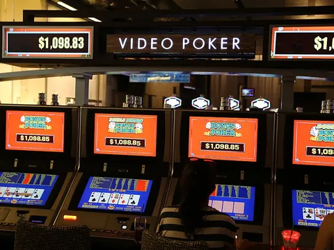 Video póker